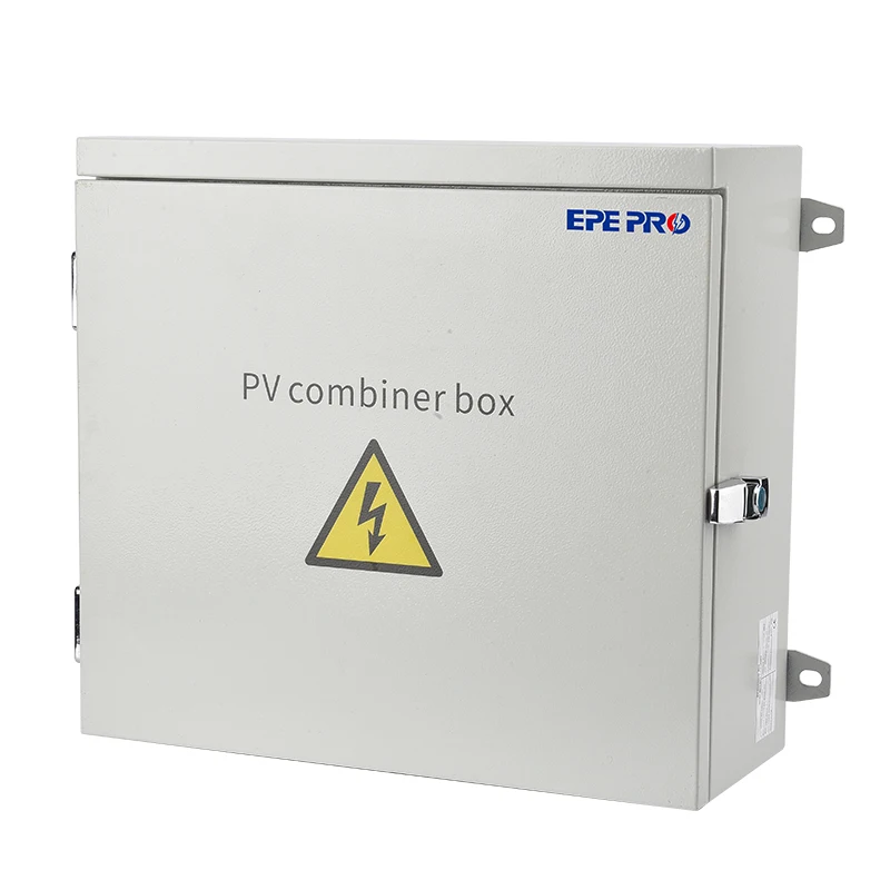 Factory Wholesale 2025 Compact Space Saving Weather Resistant Lightning Protection Dc 4 in and 1 Out Combiner Box