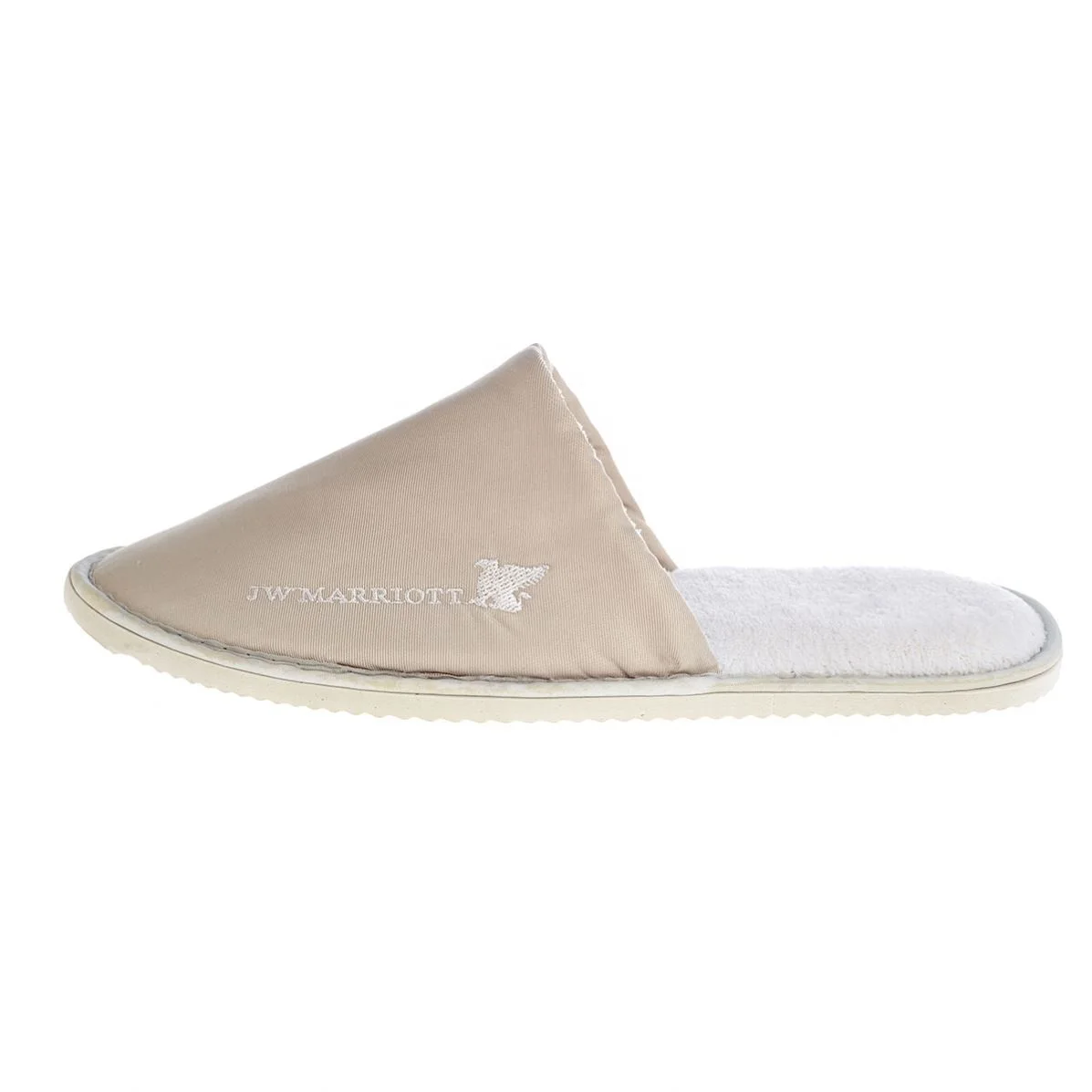 Chinese Manufacturers Produce High-Quality Coral Velvet Washable Hotel Disposable Slippers