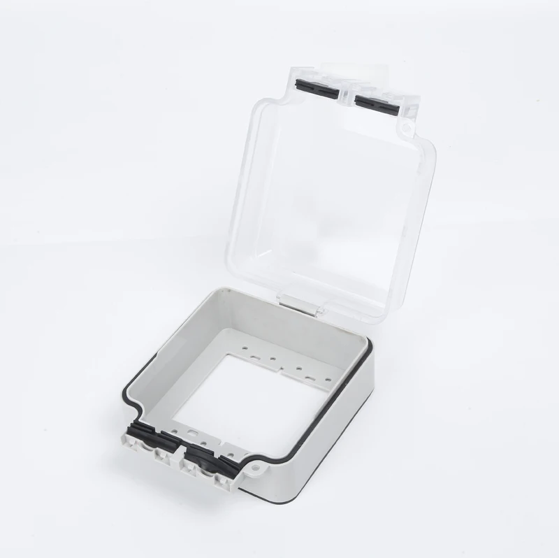 IP66 Outdoor Waterproof outlet or socket with 4 Outlets US Standard And Easy Installation