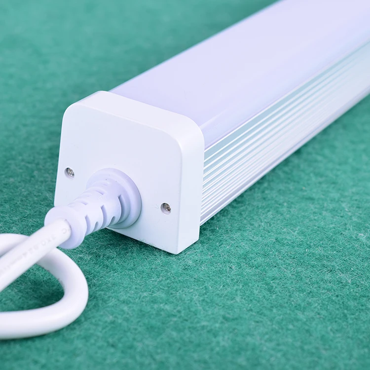 18w/30w/45w/60w Aluminum Housing IP55 Led Tube Triproof Light With Emergency Dimmable