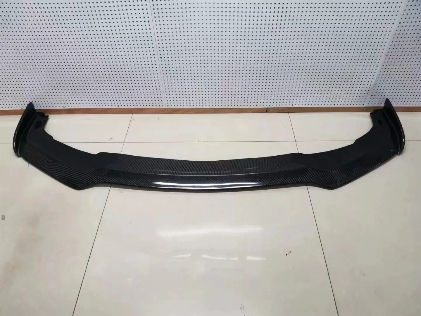 MRD for Infiniti Q50 2018+ Red Sports or normal one-piece style carbon fiber front lip front bumper Lip Front splitter diffuser