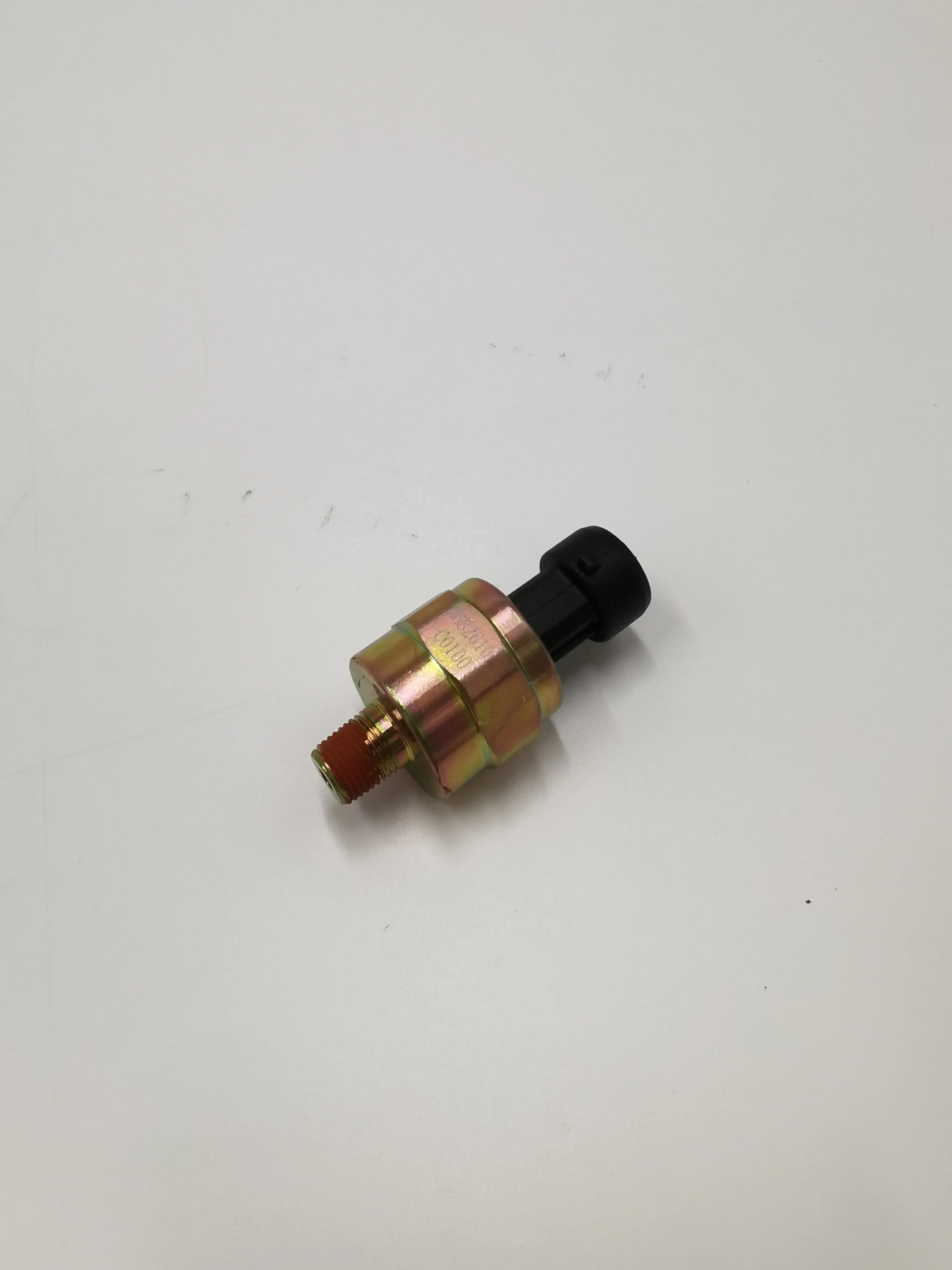 3682610-C0100 Air pressure sensor 3682610-C0100 for Dongfeng truck