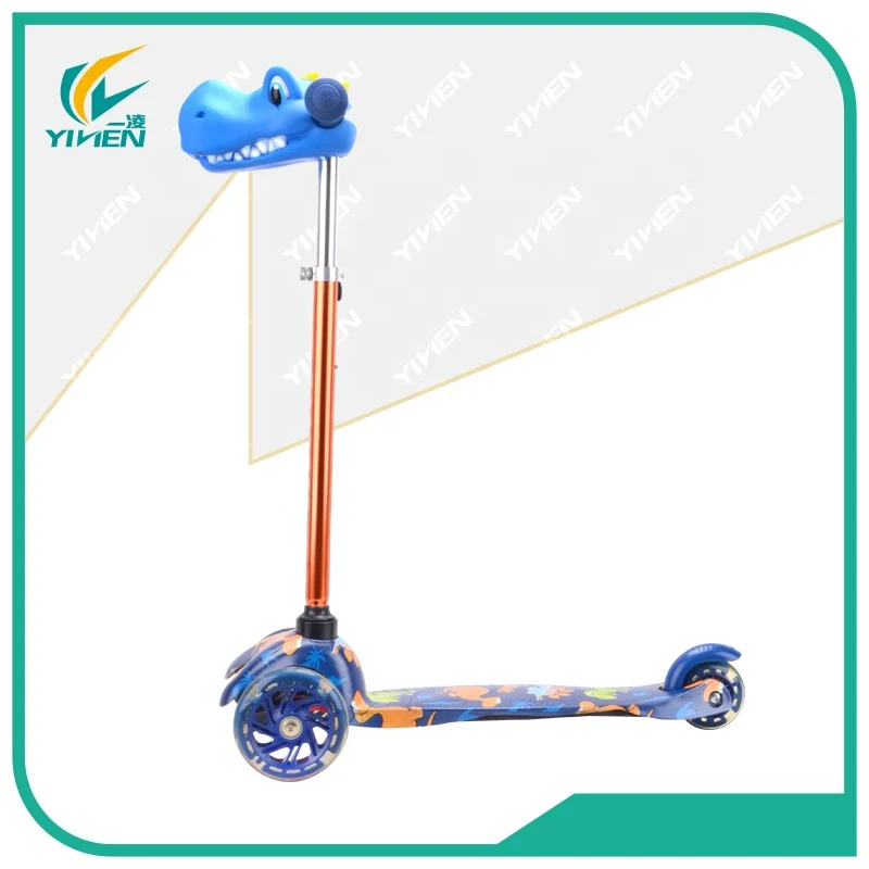 Трехколесный игрушечный скутер с аксессуарами для животных оптом