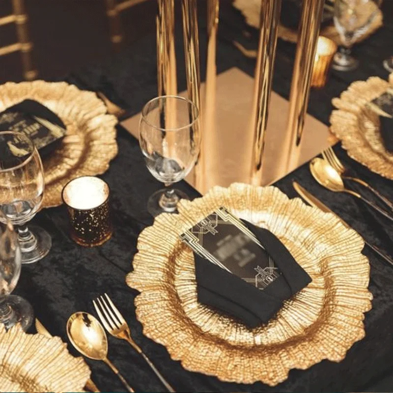 Wholesale Wedding Decoration Supplies Dinnerware Plastic Gold Reef Charger Plates Wedding Christmas Decorate Charger Plate