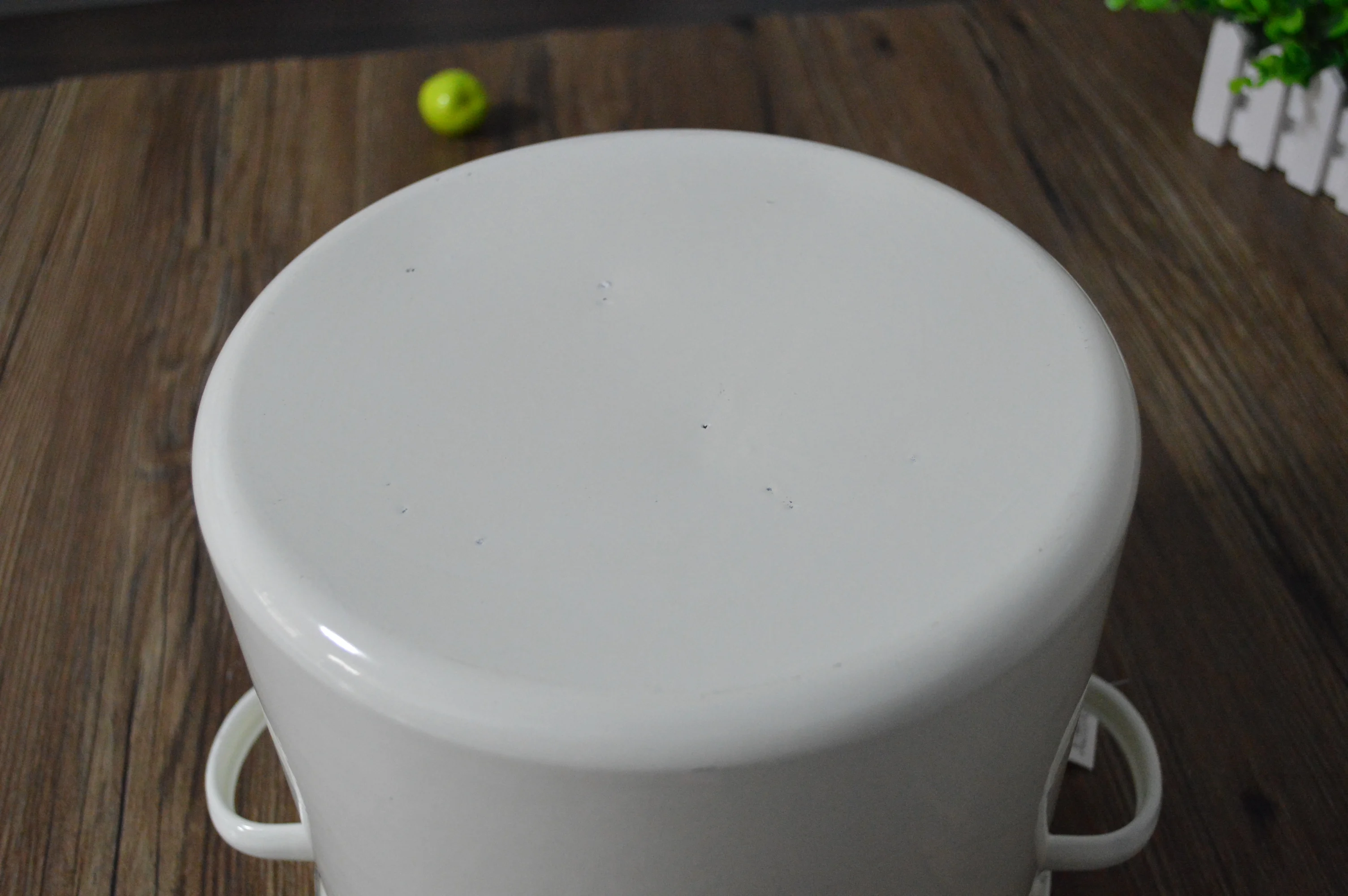 Dia 24cm Vintage Enamel Storage Pot Potato Pot With Lid