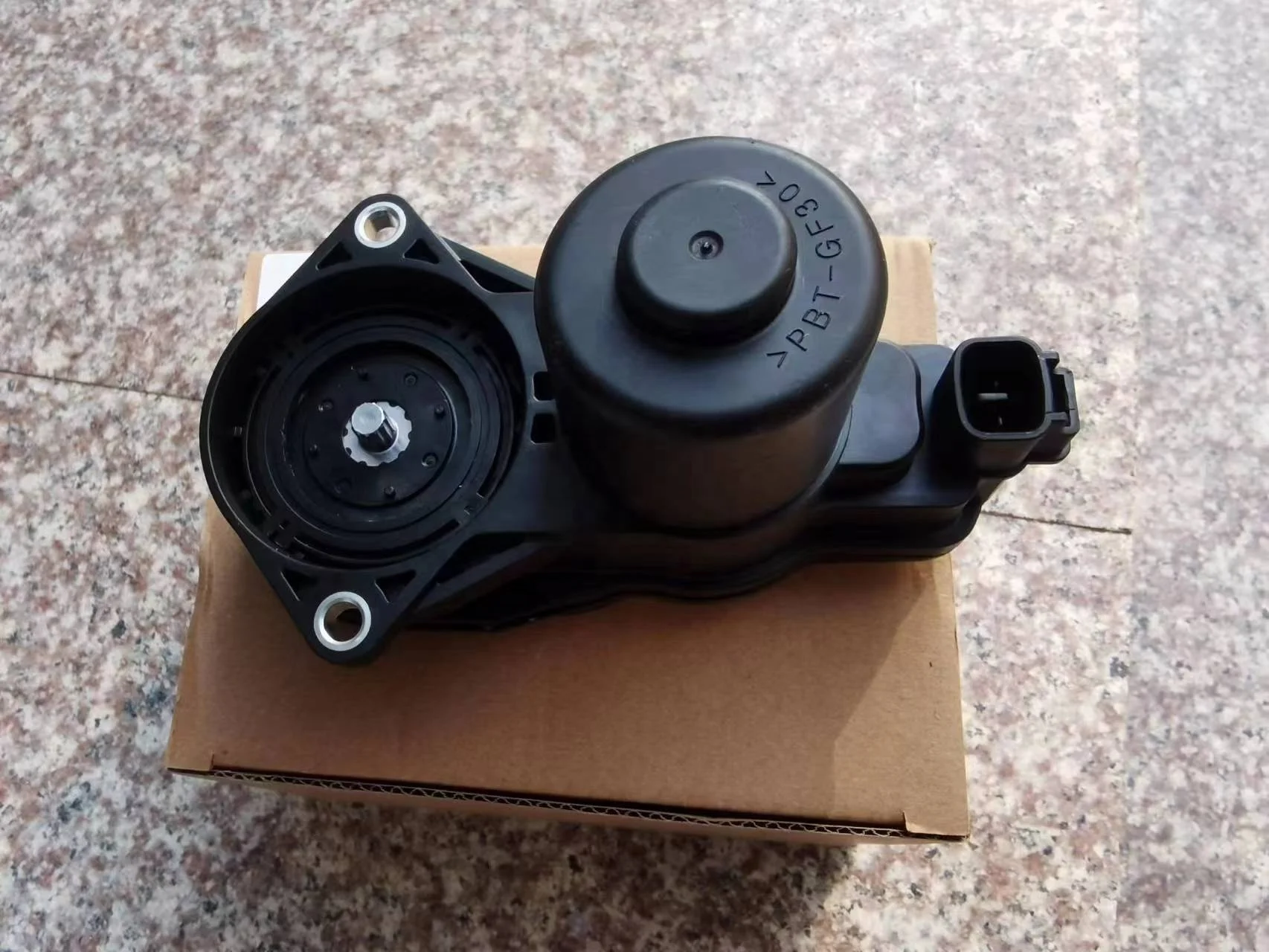 4631078010 Actuator Brake Caliper Parking Brake Epb Hand Brake Rear 4631078010 for Toyota Lingfang/Alphard/Lexus