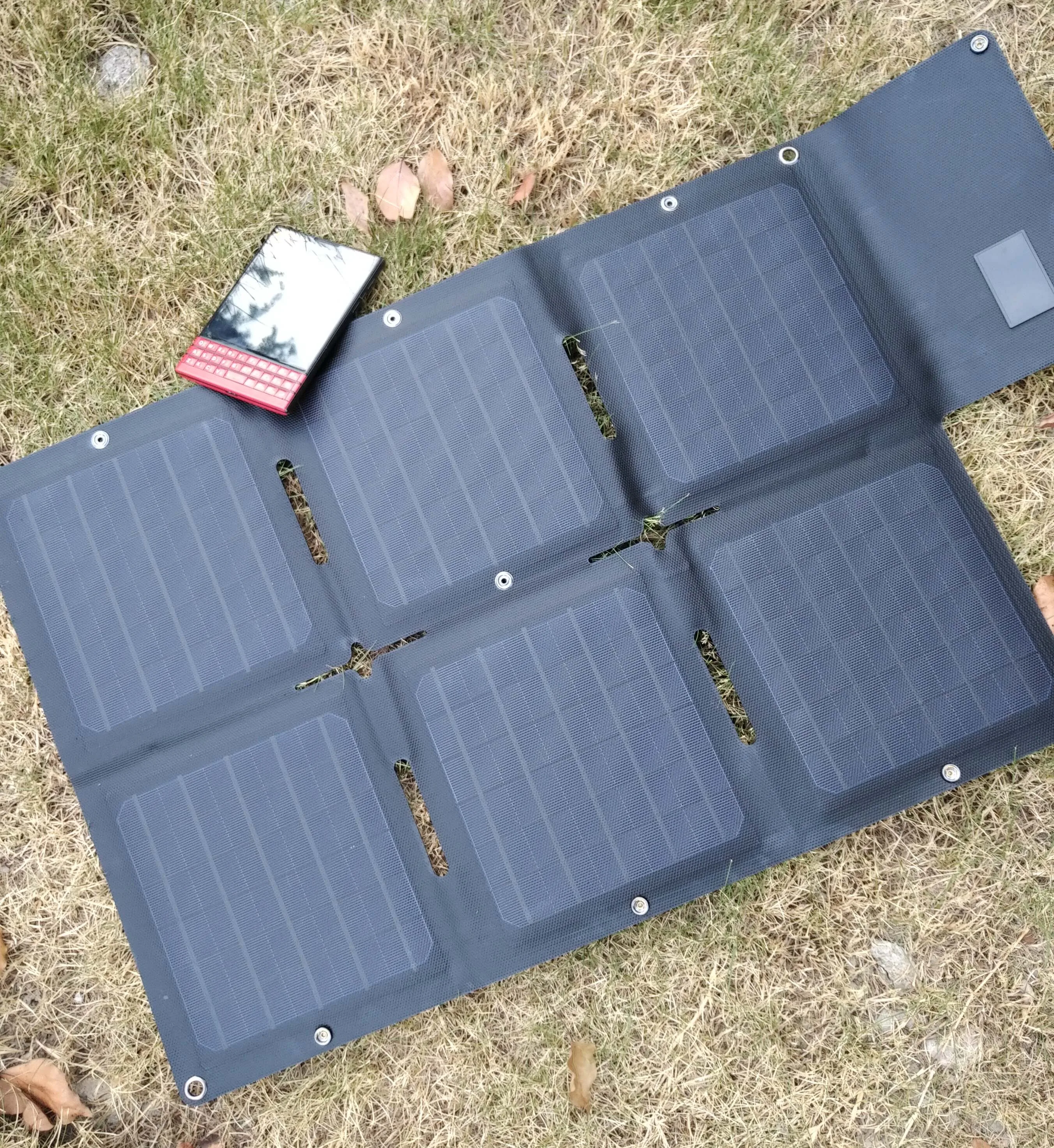Customized Dual USB Foldable Portable Solar Module Charger With PD Function For Powerbanks