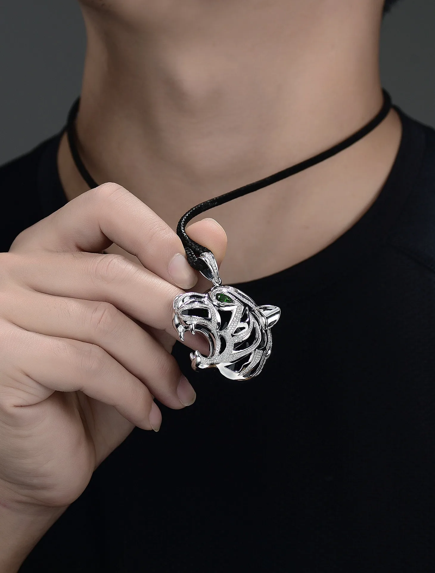 Trendy Unique Lucky Symbol Dragon Pendant Necklaces