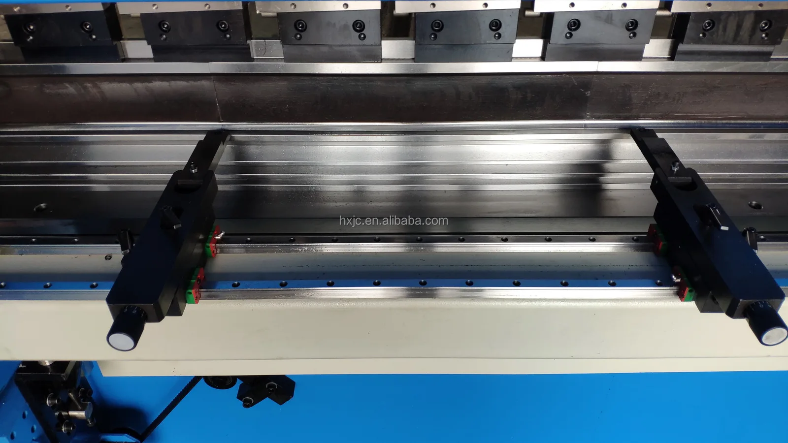 Factory Price Sheet Metal CNC Hydraulic Press Brake /Amada Bending Machine/Bender China Made