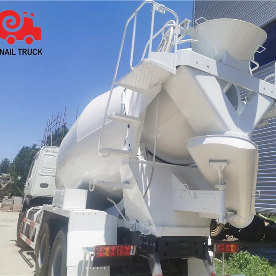 Качественный бетоносмеситель Sinotruk HOWO 6*4 с