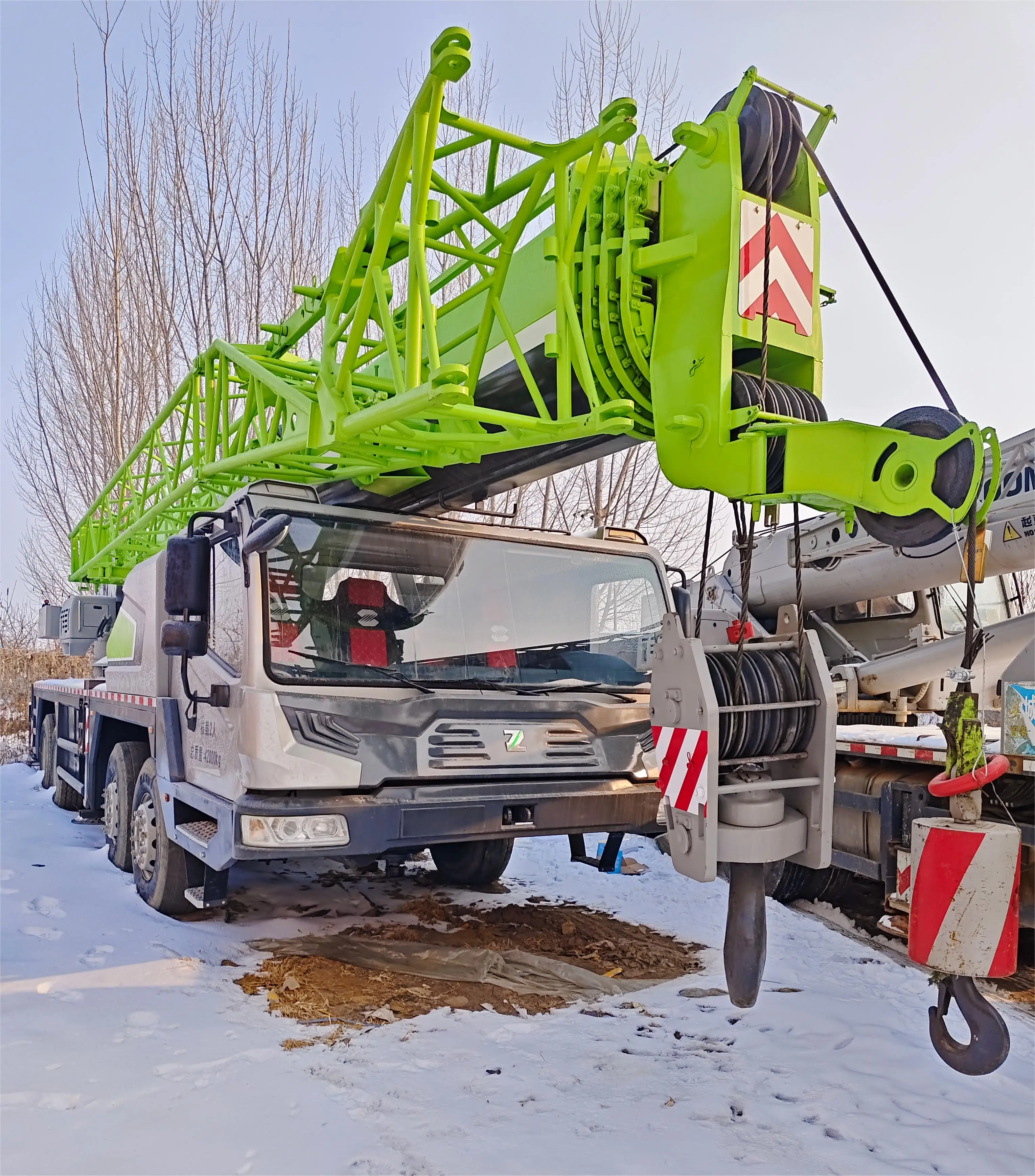 Good Quality Original 2017 Year Used Secondhand Zhonglian ZOOMLION 55Ton ZTC550V  Crane Truck Used Mobile Truck Cranes