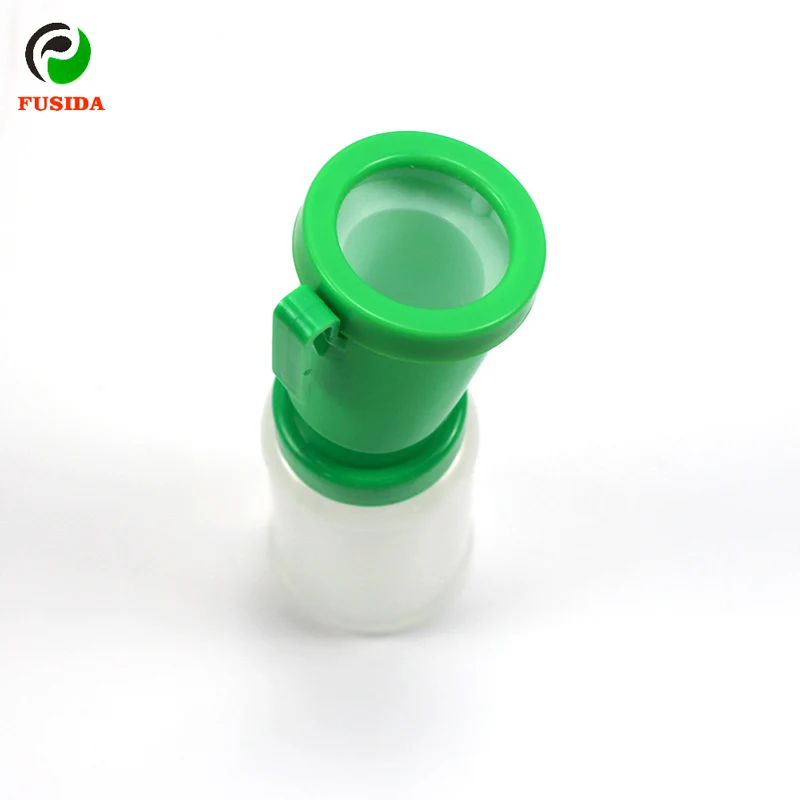 Manufacturing Supply Non-Return Non-Toxic Portable Plastic Teat Medicined Bath Cups