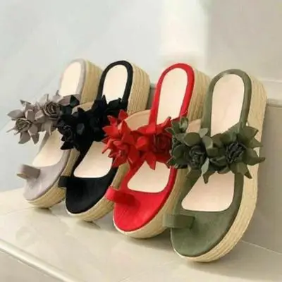 Summer new style thick-soled foreign trade straw woven sponge cake sandals for women