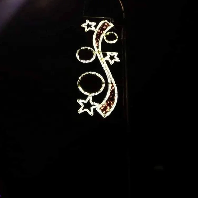 Customized street christmas decoration for you outdoor christmas motif lights pole mounted decorations
