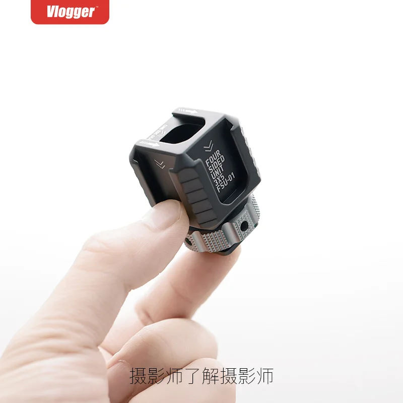 Four-head hot shoe extension accessories fill light microphone connection bracket display digital camera extension accessories