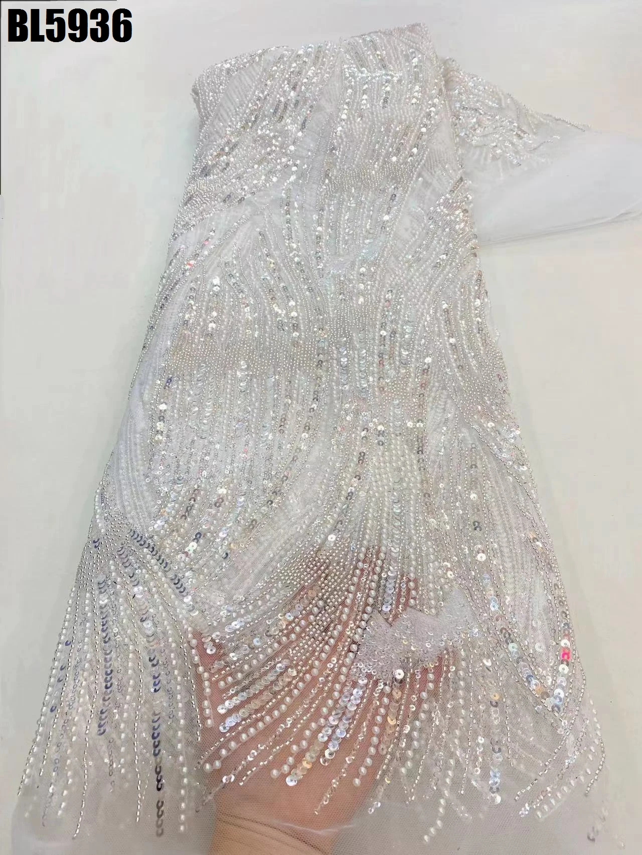 Luxury European Fashion Milan Wedding Dress Fabric Heavy Beads Sequins Mesh Lace French Embroidered Beaded Wedding Party Dress