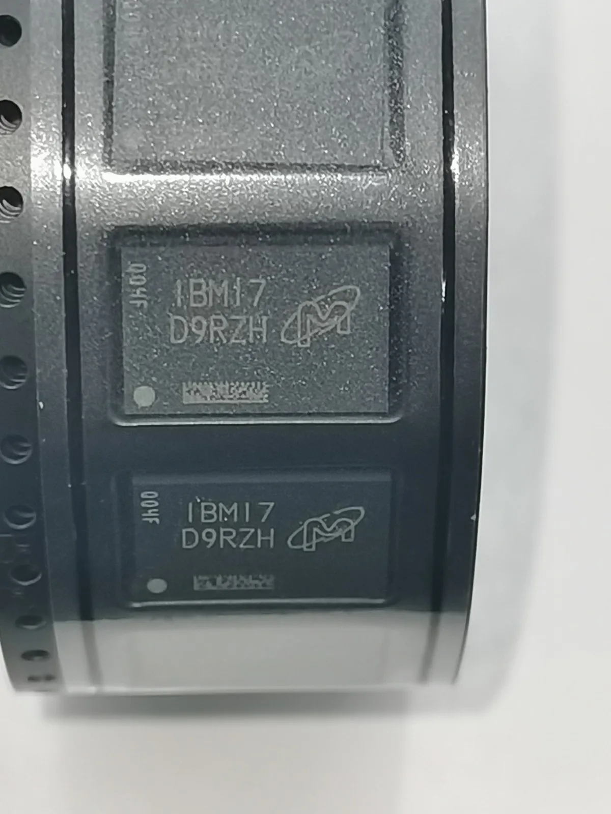 MT47H64M16 IC DRAM 1GBIT PARALLEL 84FBGA new and original Electronics Components electronic parts store MT47H64M16NF-25E:M