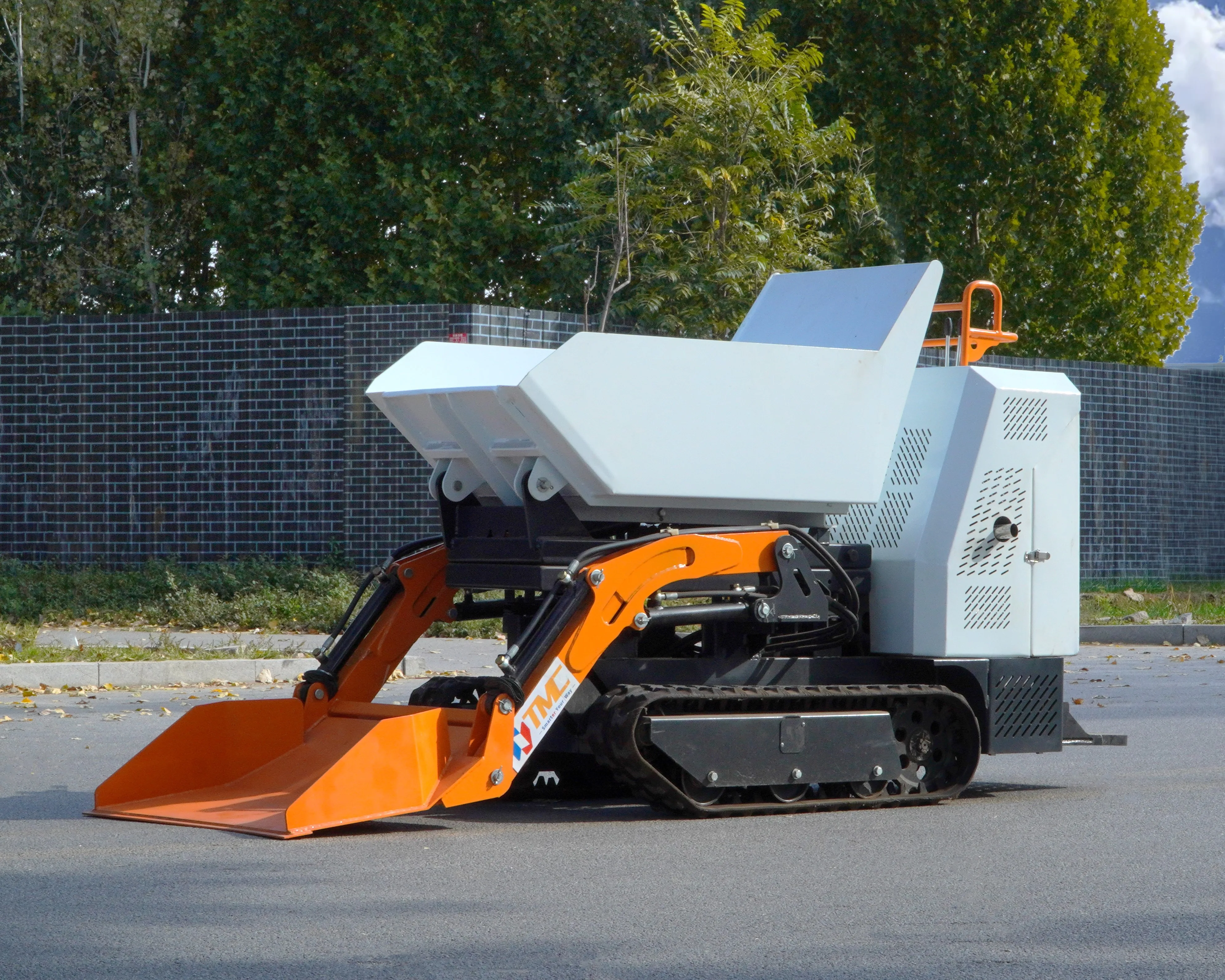 2024 New Mini Dumper Truck Hydraulic Lifting Crawler Dumper Truck 500kg1000kg Mini Dumper Truck