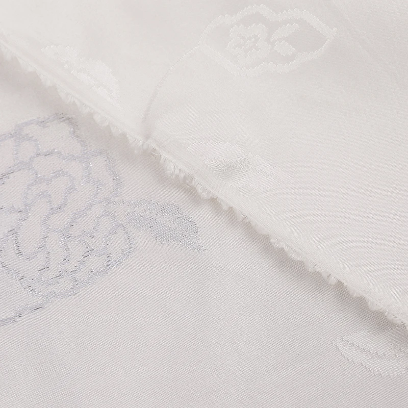 Hot sale 10% silver white shiny flower dyeable silk metallic jacquard satin fabric