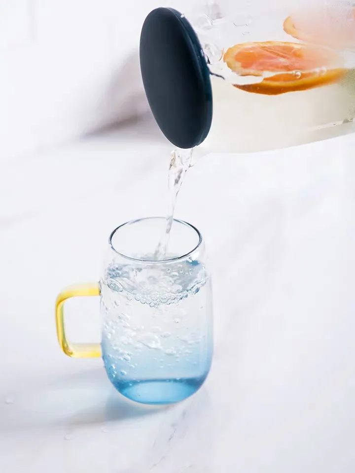 Glass Pitcher with BPA Free Silicone Lid Iced Tea Pitcher Water Jug For Hot Cold Water Ice Tea Wine Coffee Milk and Juice Use