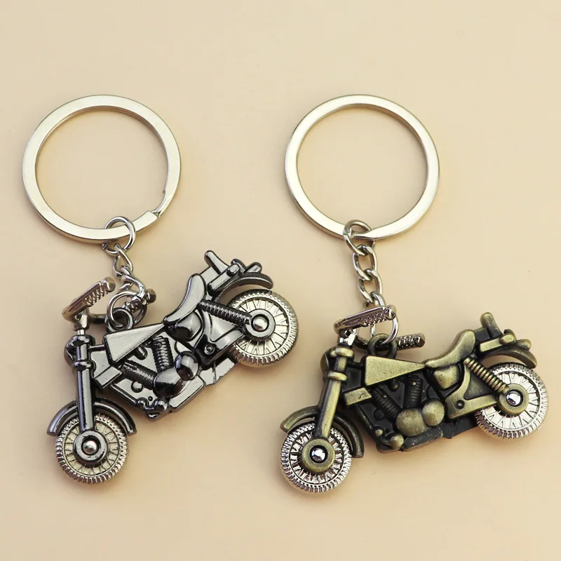 Creative cool motorcycle pendant simulation electric car modeling racer commemorative small gifts keychains key rings