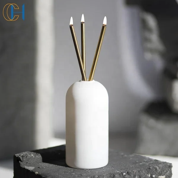 2024 Wholesale Borosilicate Jars Paraffin Lamp Oil Candles Luxury Home Decoration Smokeless Scented Candles