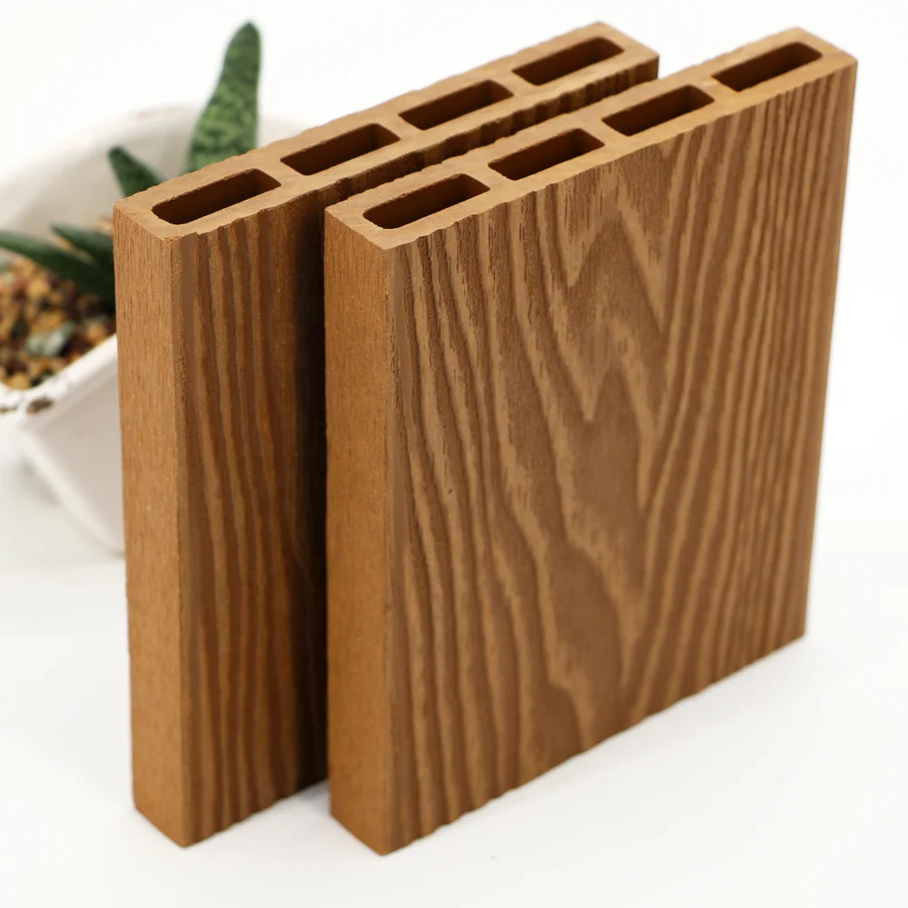 Outdoor Deep Wood Grain Wood Plastic Composite Fencing Boards