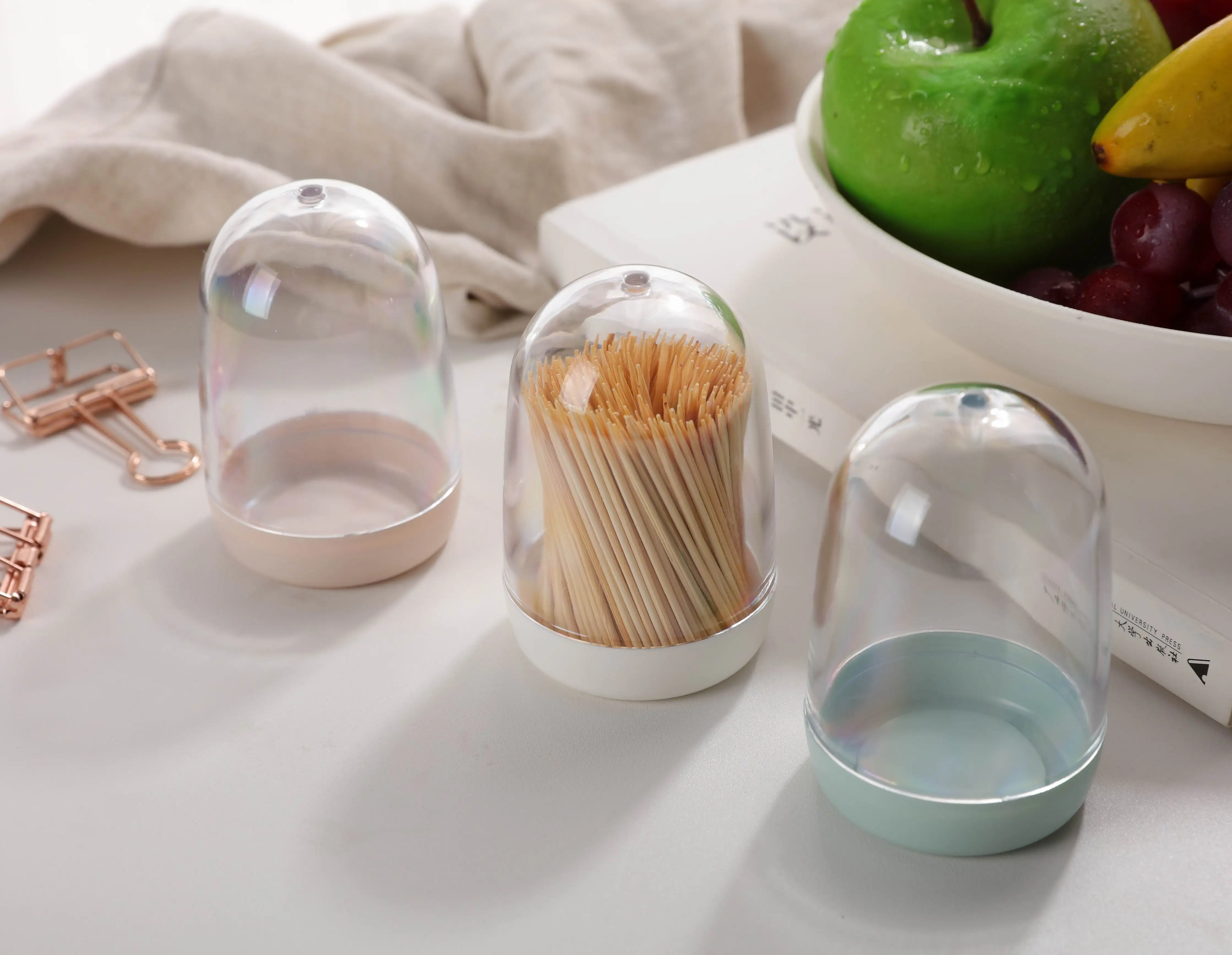 
Round shape plastic transparent toothpick holder toothpick container 