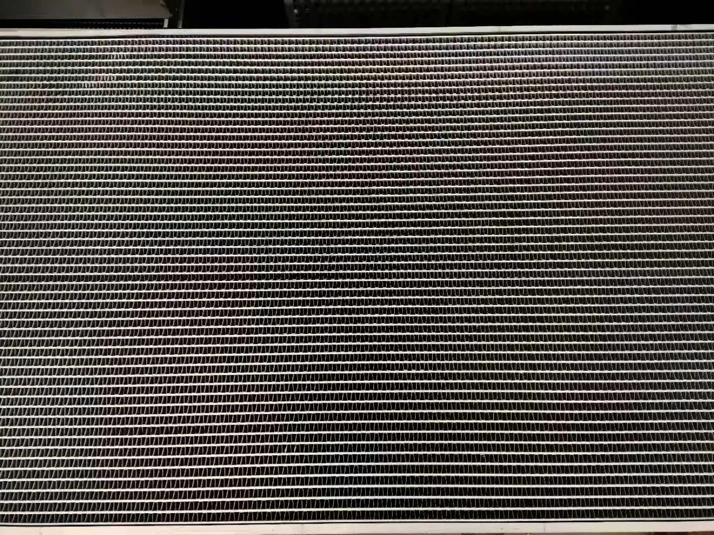 RD41142300 for Kubota radiator core Saling Well  Heatsink core Aluminum or copper Water Cooler radiator core manufacturer