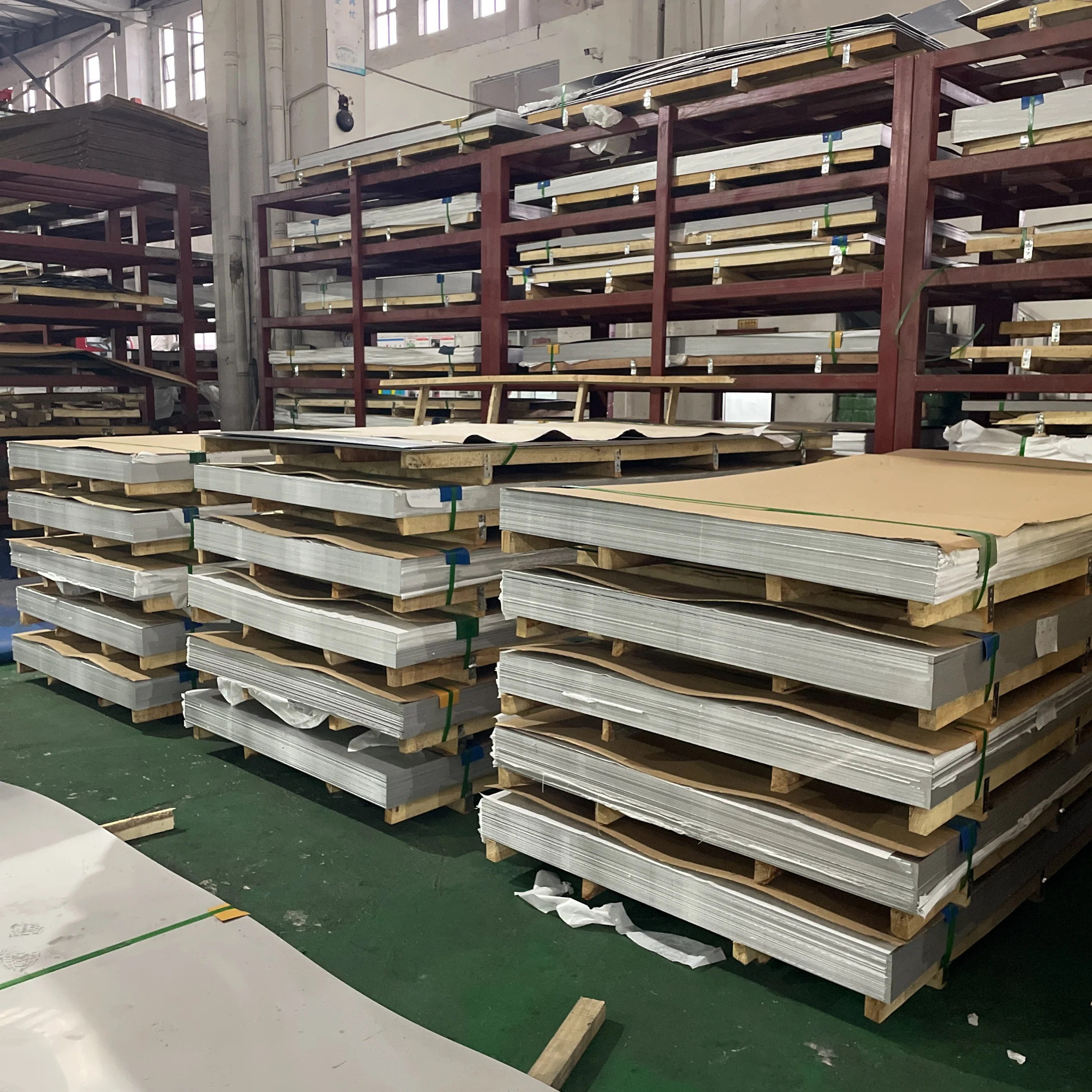 Baosteel materials AOD 304 cold rolled stainless steel sheet per ton