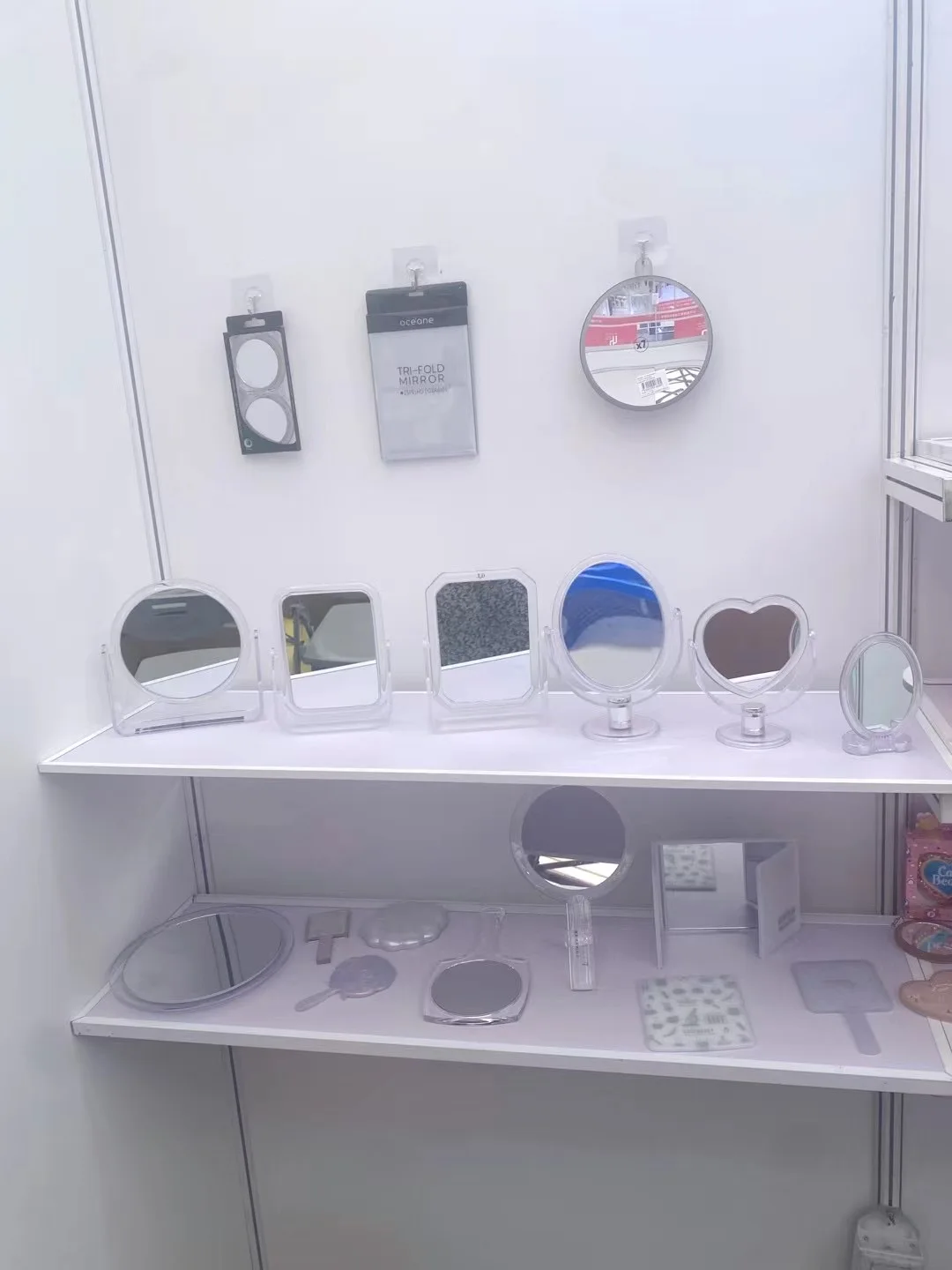 Custom mirror gift any color any shape mini compact mirror diy logo square round shape pu metal plastic small makeup mirror