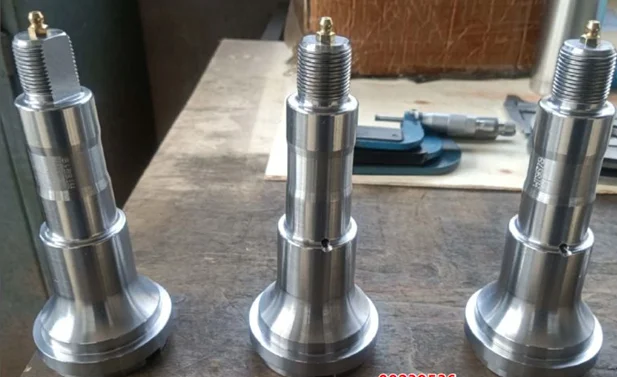 Customized forged straight spindle for trailer CNC machined precision OEM