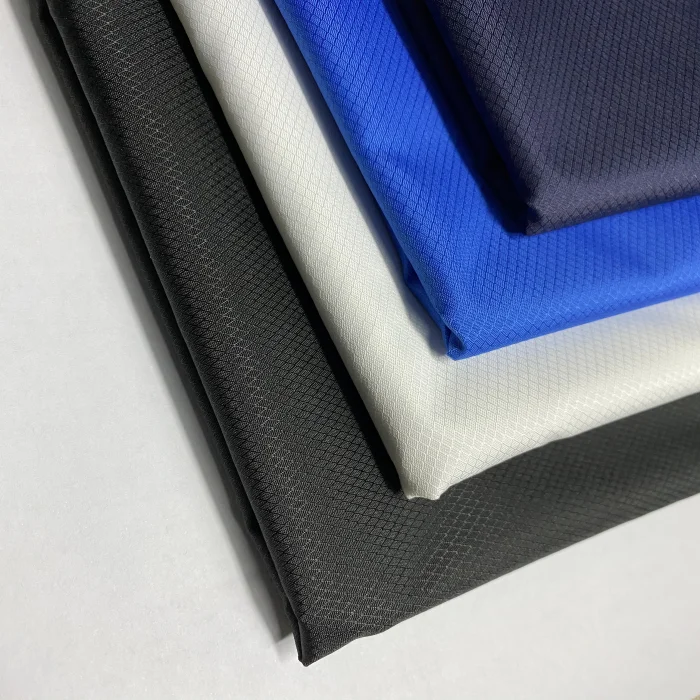 240T Pongee W/R Poly diamond ripstop with milky PU coated polyester windbreaker jacket fabric