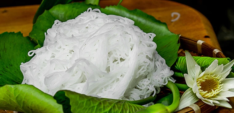 Fresh Rice Vermicelli Convenient Powder Hot and Sour Rice Noodles Quality No Fried Boiled Water