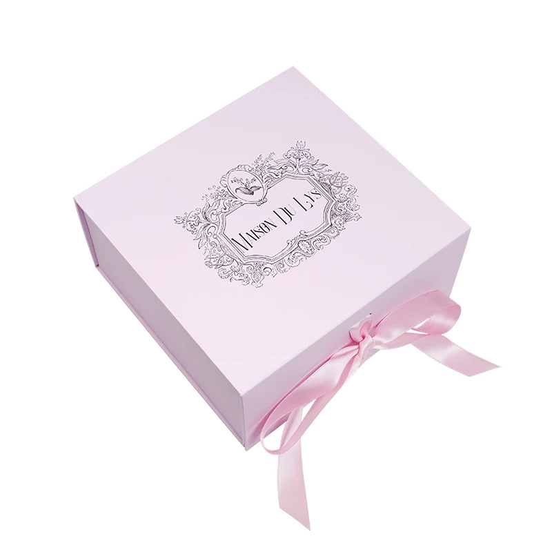 Bespoke Custom Folding Cardboard Gift Boxes Flap Lid Magnetic Closure Gold Foil Matt Lamination Stamping Printing Free Sample UV