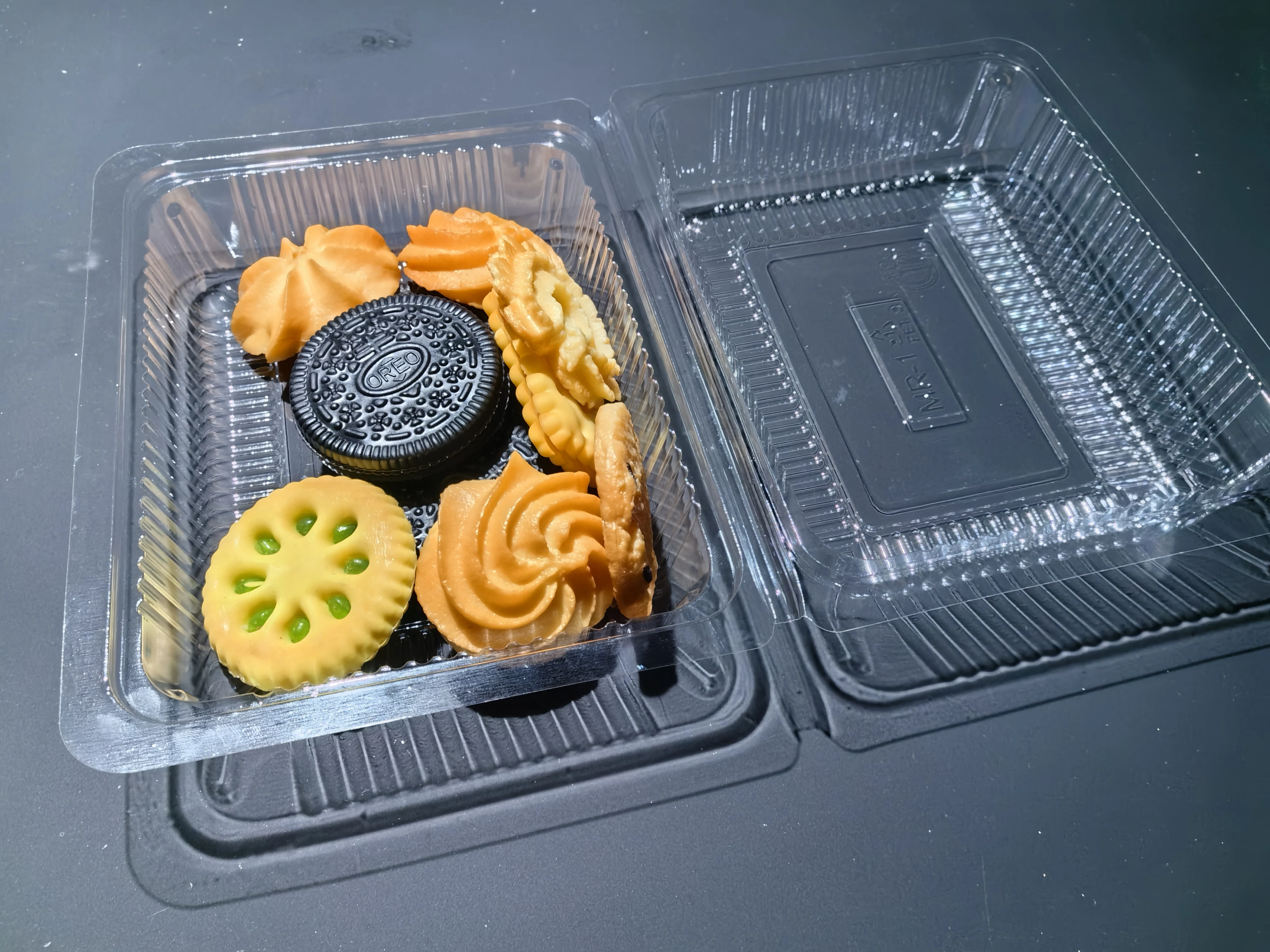 Disposable Food Box Clear Plastic PET Cake Box Package for Fruit Cake Wholesale