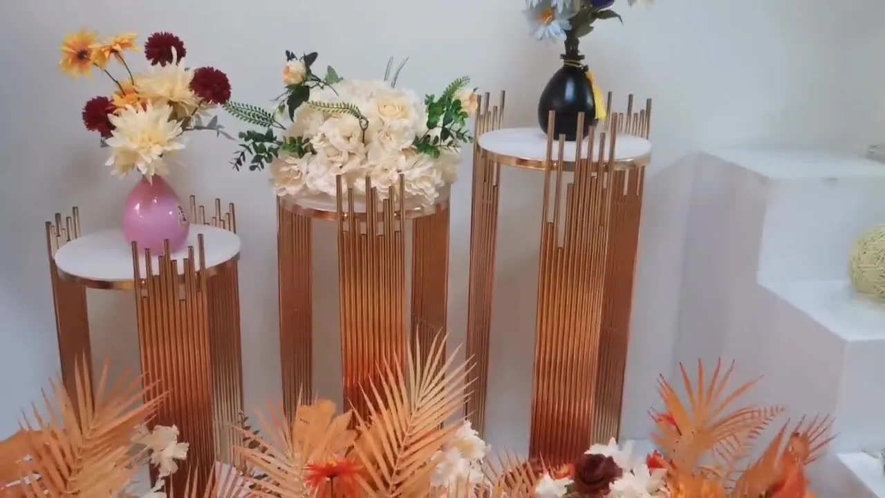 Gold Cake Table Flower Stand Wedding Gold Table Centerpieces