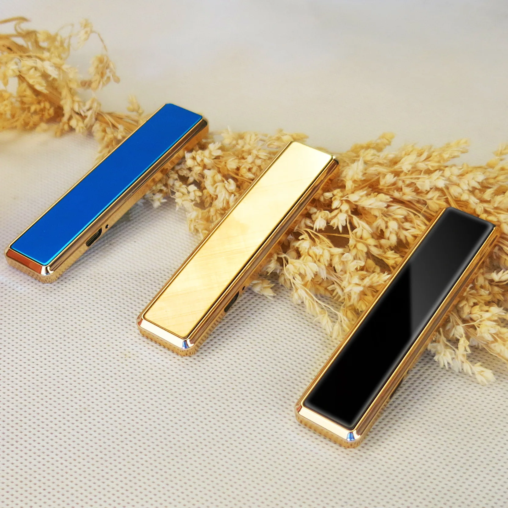 Ультратонкая Роскошная электрическая зажигалка с зарядкой от USB тонкая беспламенные ветрозащитные зажигалки сенсорным