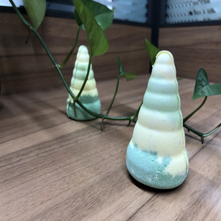 
OEM Customized Natural Colorful Cartoon Horn Bath Fizzies 