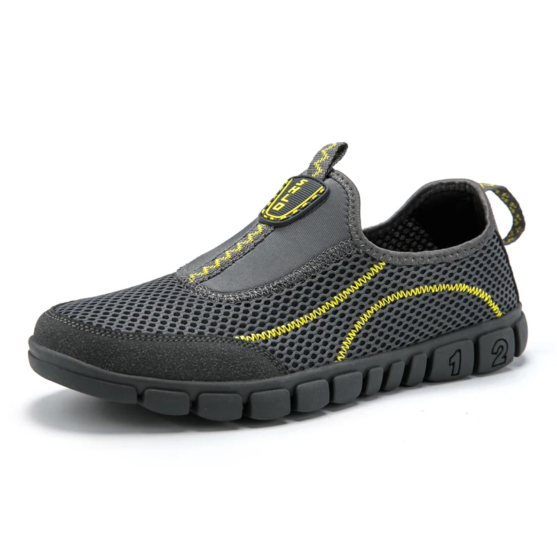 
2020 New Light Fashion Men Sneakers Waterproof Outdoor Shoes Men Casual Summer Mesh Shoes Thick Sole 