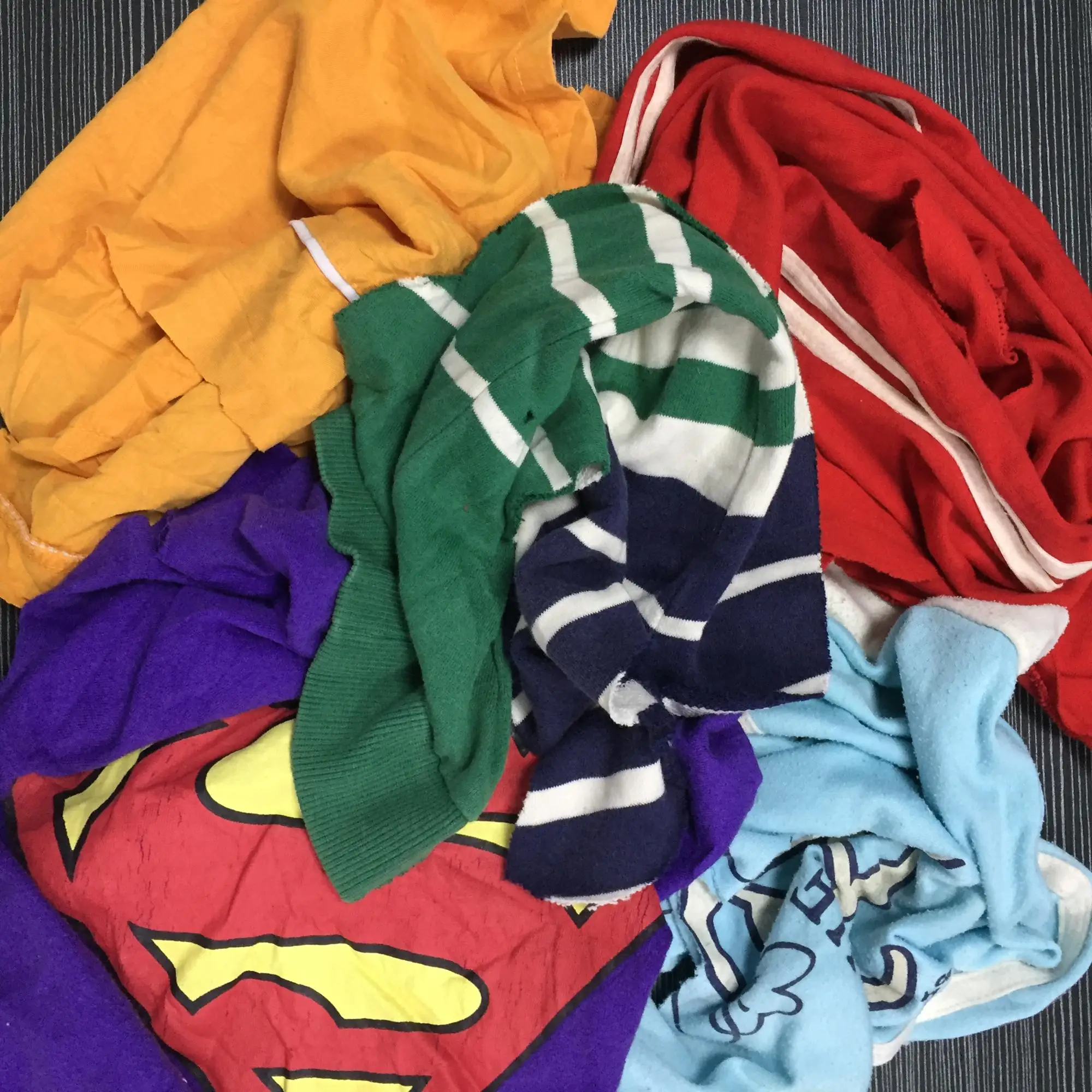 High Cost Performance 90% Cotton Dark Color Mixed Printed Cotton T Shirt Rags Cleaning Wiping Rags