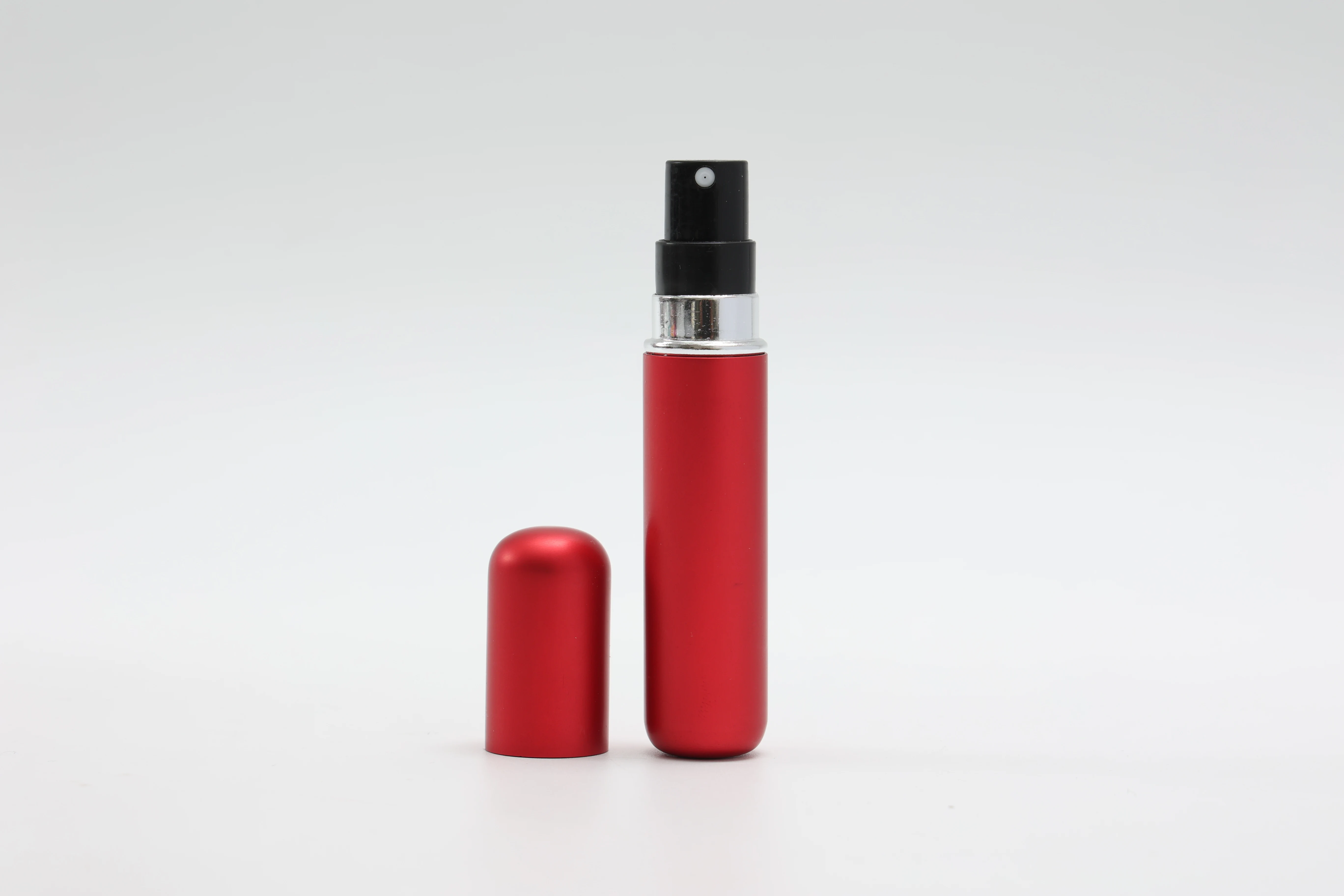 Chinese Supply High Quality 5ml Plastic Perfume Spray Bottles for Perfume Manufacturer