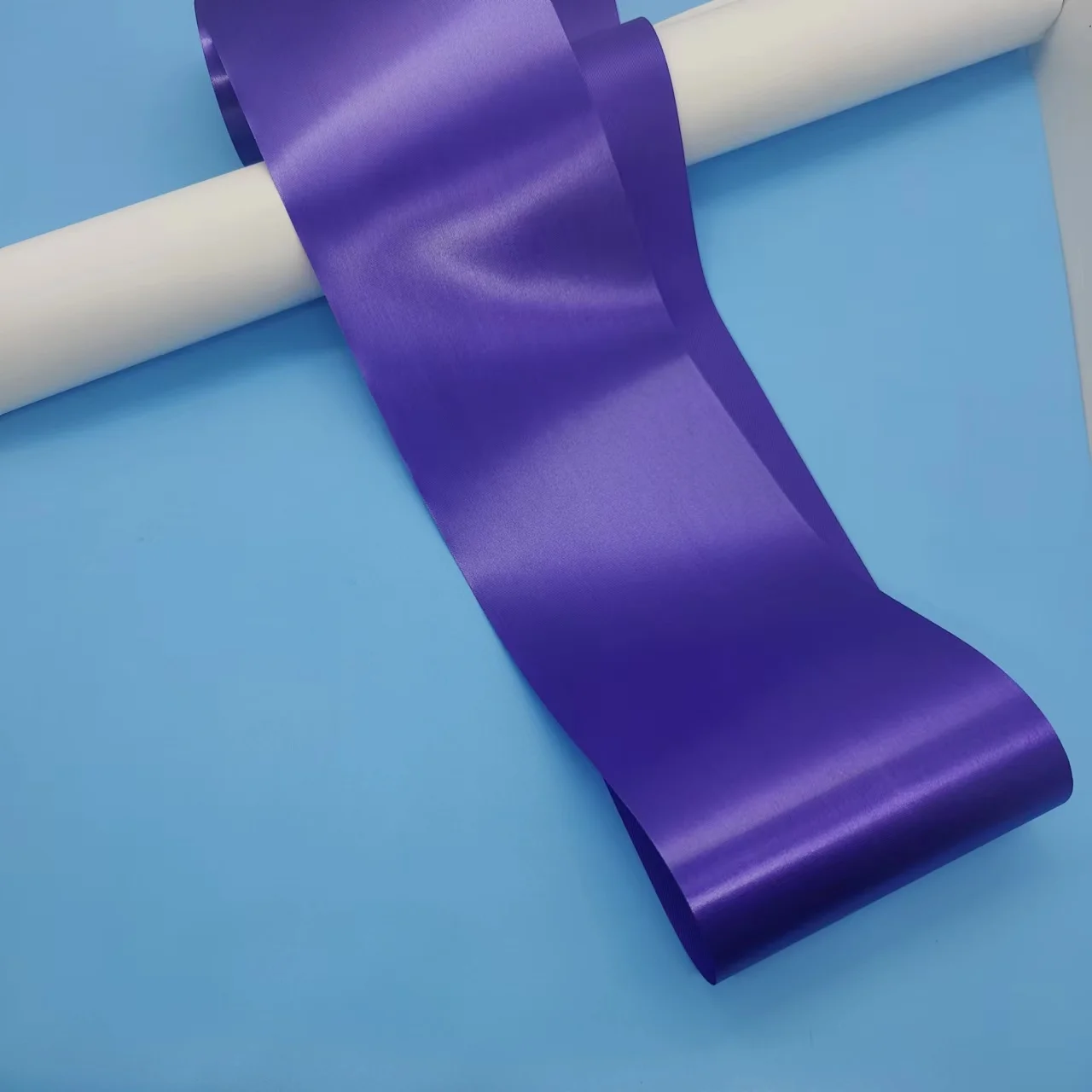 Customized Slit Edge Polyester Satin Tape Double Face 4 Inch 100mm Wide Satin Ribbon Rolls For Graduation Sash