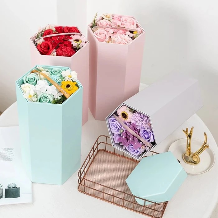wholesale luxury flowers cardboard boxes 2020 rose love preserved flower bouquet box packaging rose flower boxes for bouquets