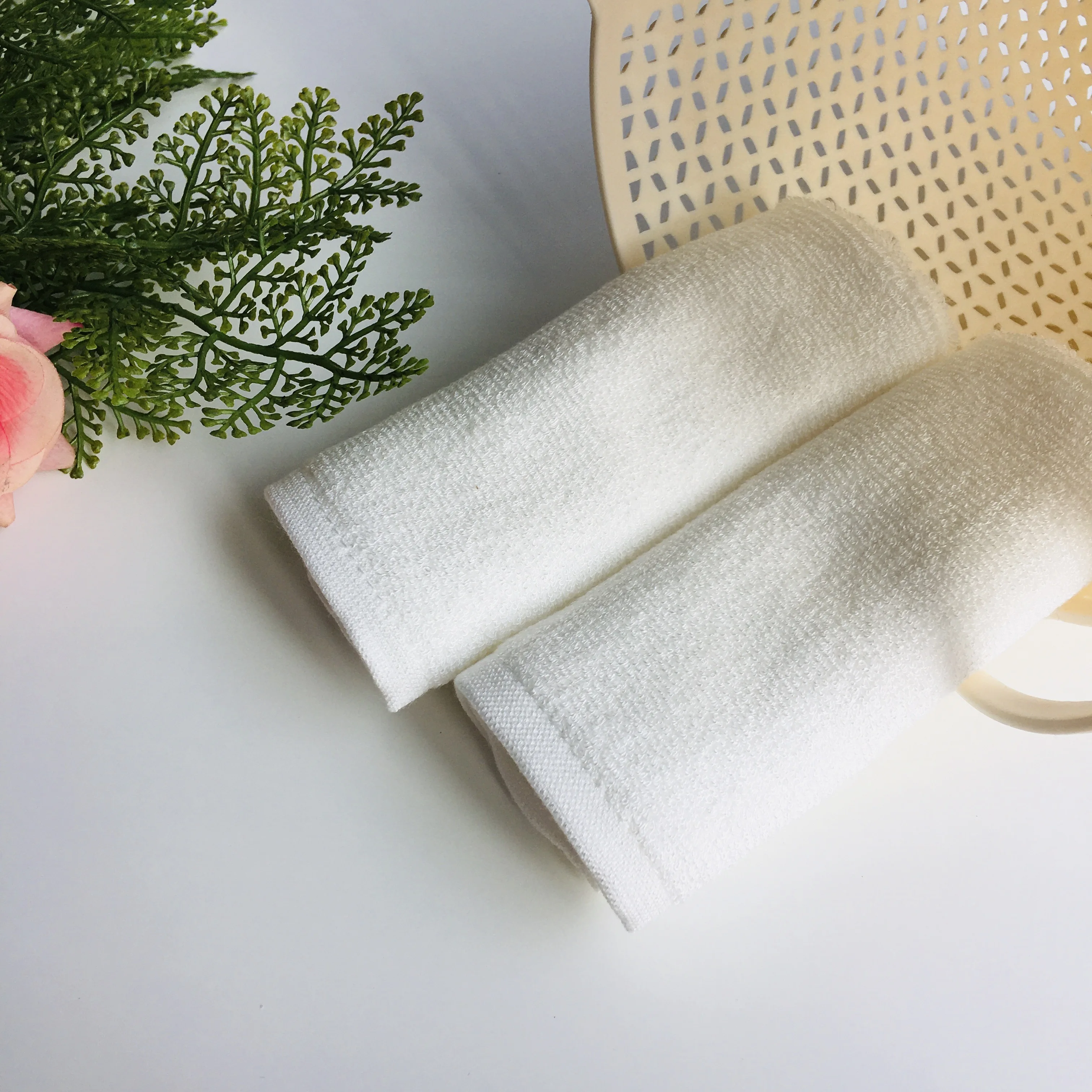 Индивидуальная Высококачественная мягкая органическая детская мочалка из 100% бамбука размером 10x10 дюймов