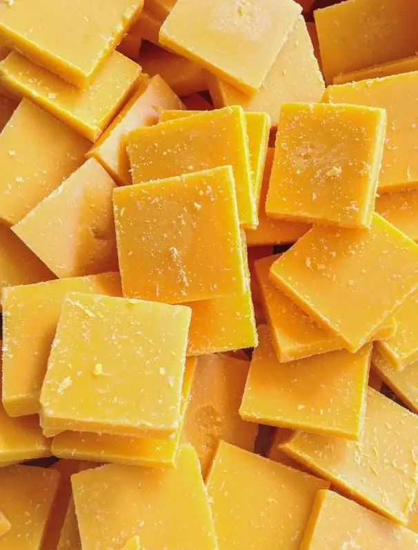 Hot Selling Organic Yellow Food Grade Beeswax For Candle Making