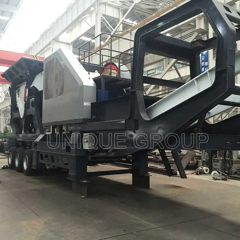 UNIQUEMAC Quality Tech Mobile Concrete Waste Recycling Machines Construction Mobile Jaw Crusher Plant for Sale
