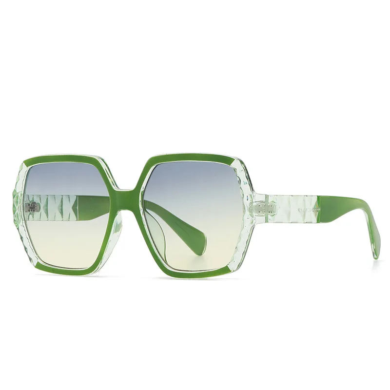 Square simple fashion sunglasses tide Korean personality big frame round face thin glass bottle manufacturer dubai