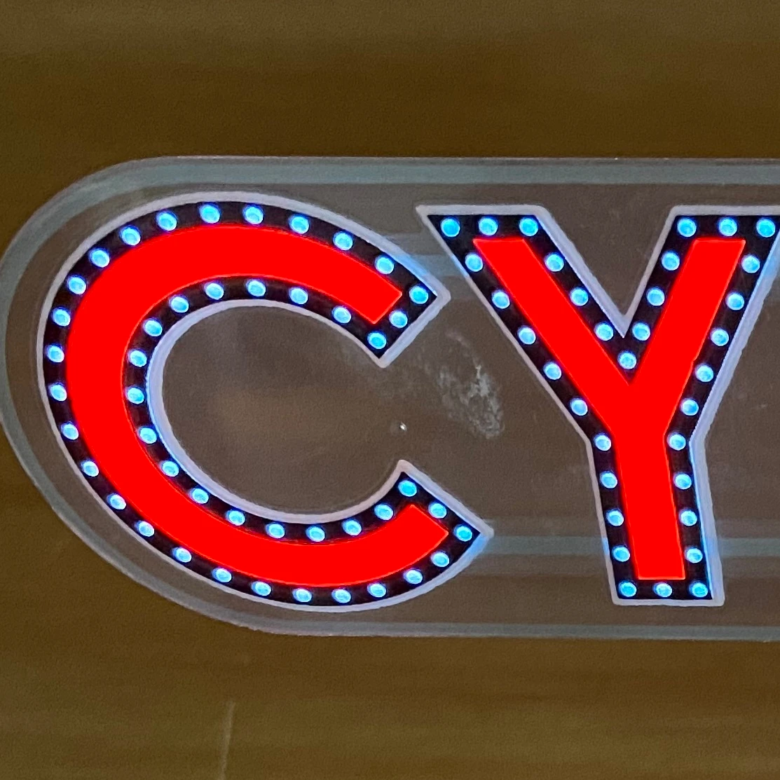 Различные цвета эквалайзер L-стикер автомобиля мощность часов происхождения Gua Место модель пожизненная яркость светодиода с музыкой мелкозернистая