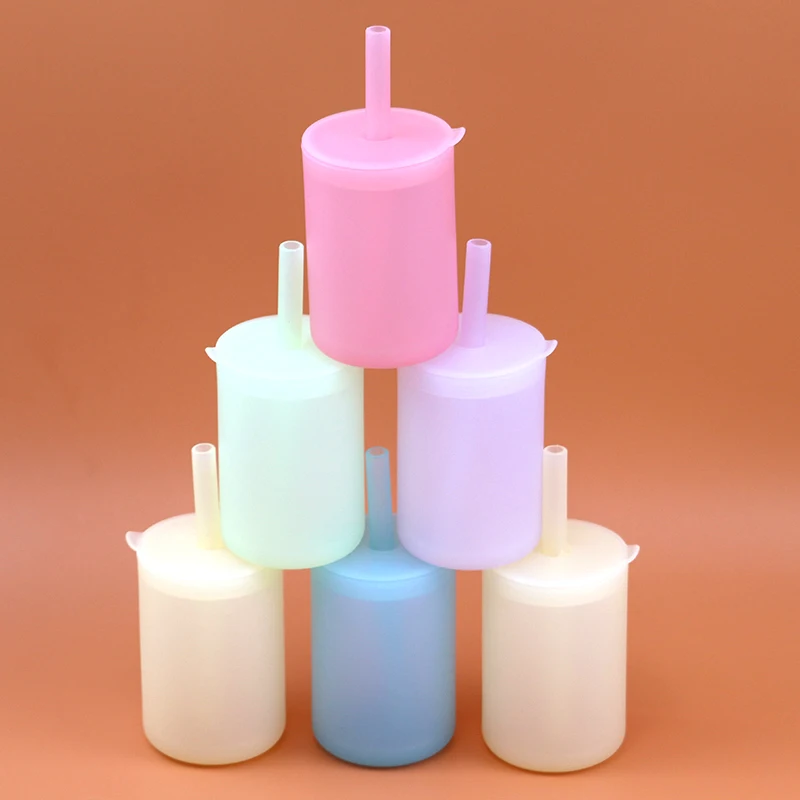 bpa free leak proof weaning nice Transparent liquid silicone baby training cups for toddlers